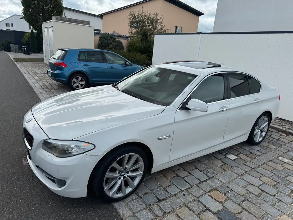 BMW F10