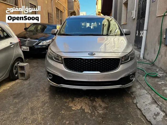 Kia Sedona 2017 photo 3