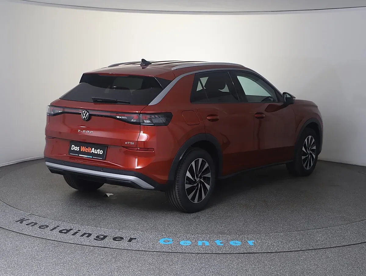 Volkswagen T-Roc 2026 photo 3