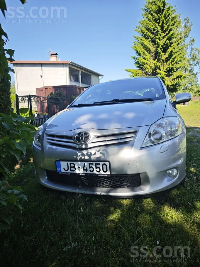 Toyota Auris