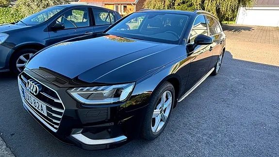 Audi A4 2020 photo 2