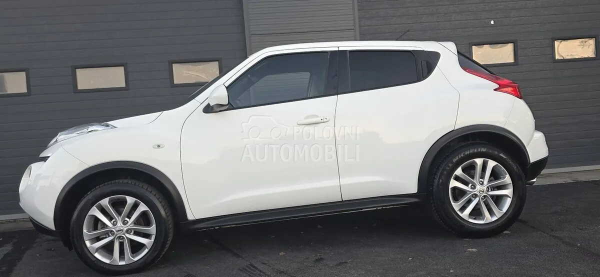 Nissan Juke 2012 photo 5