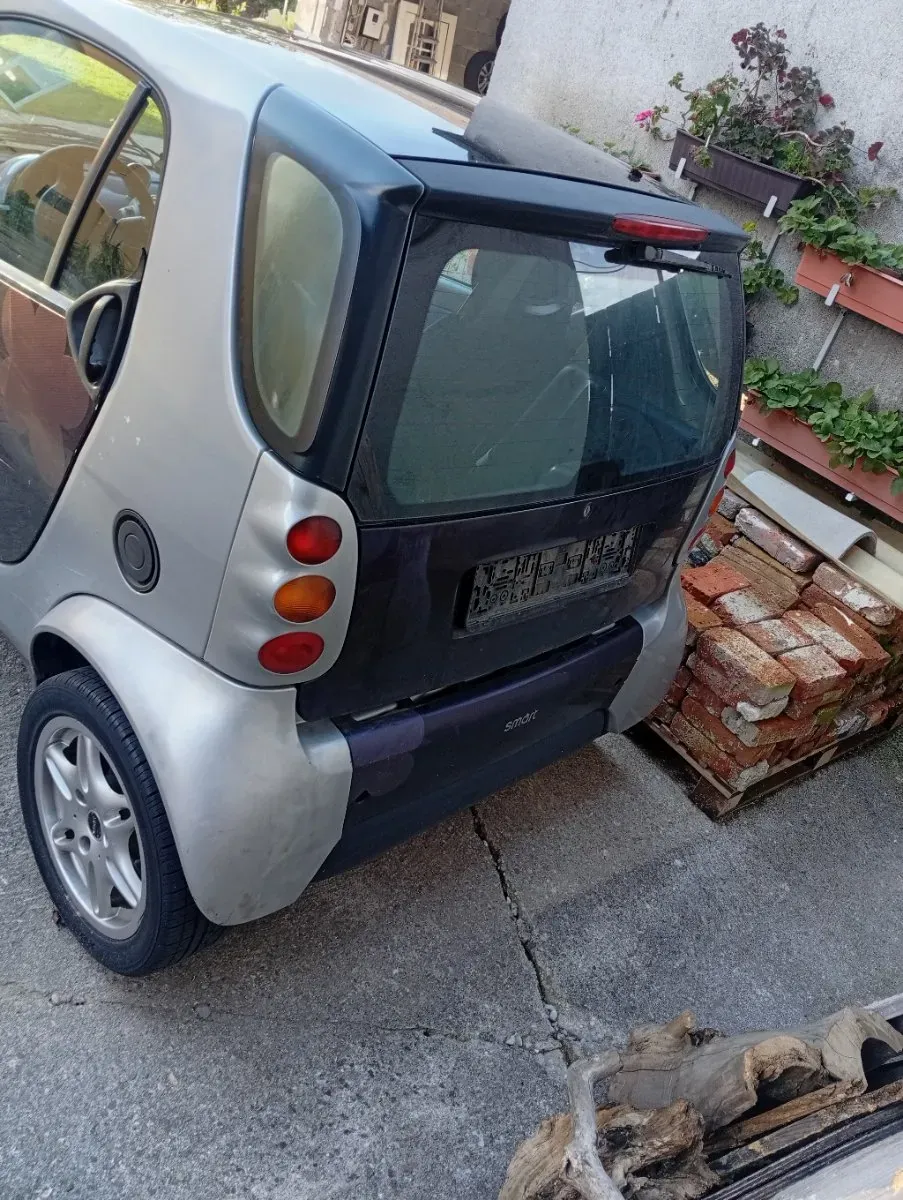 Smart Fortwo 2000 photo 2