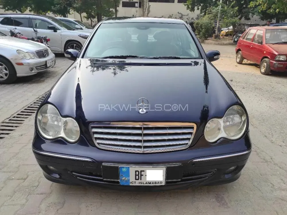 Mercedes-Benz C-Class