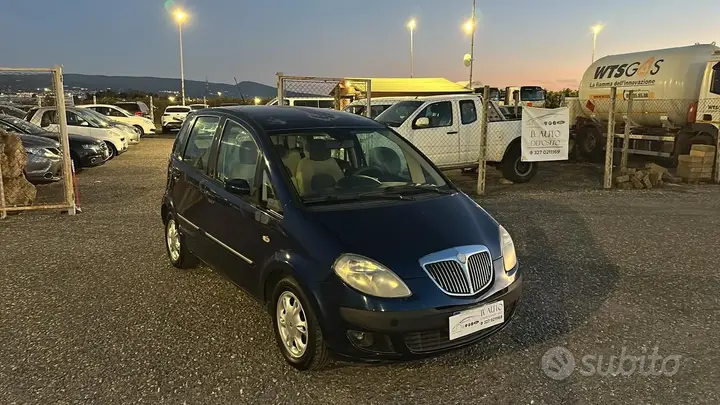 Lancia Musa 2005 photo 2