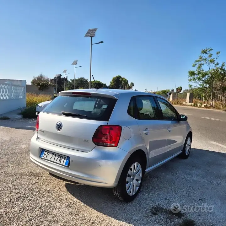 Volkswagen Polo 2012 photo 5