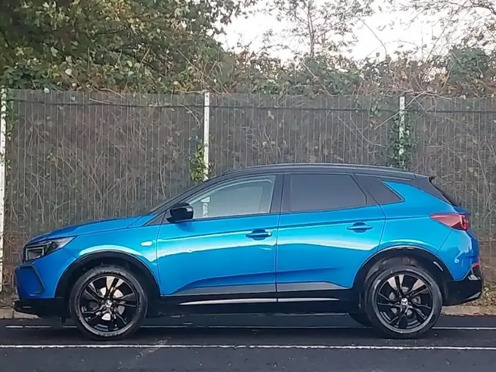 Vauxhall Grandland 2022 photo 4