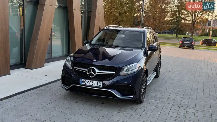 Mercedes-Benz Gle 2016 photo 2