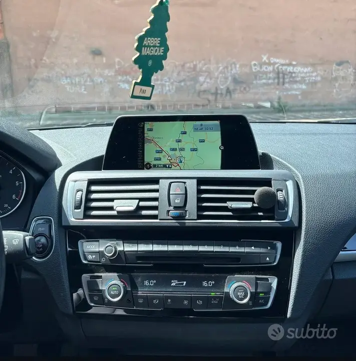 BMW 118D 2016 photo 4