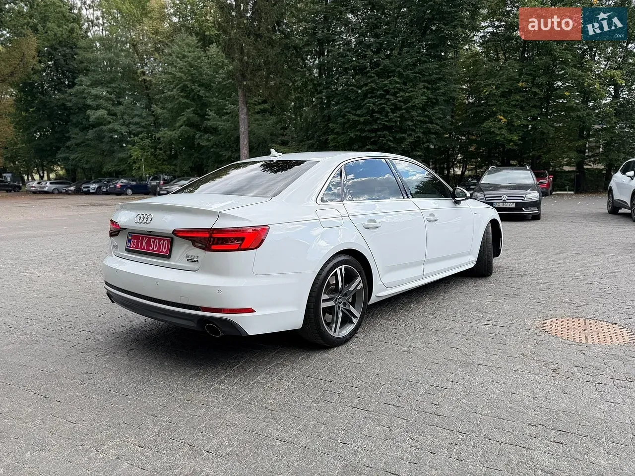 Audi A4 2016 photo 4