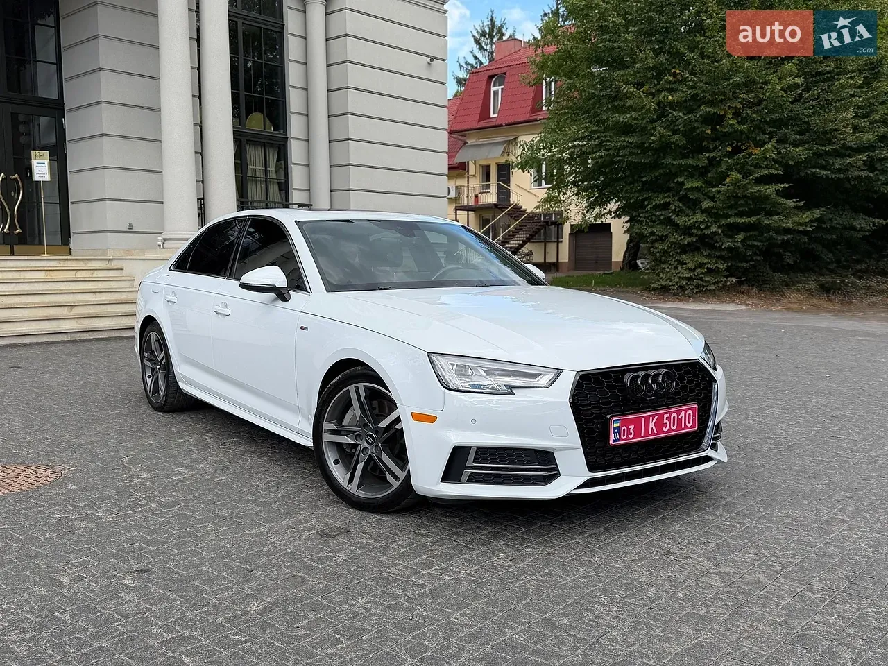 Audi A4 2016 photo 5