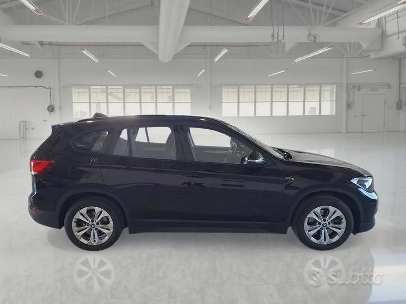 BMW X1 2022 photo 3