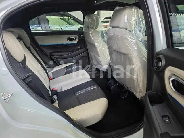 Honda Vezel 2026 photo 5