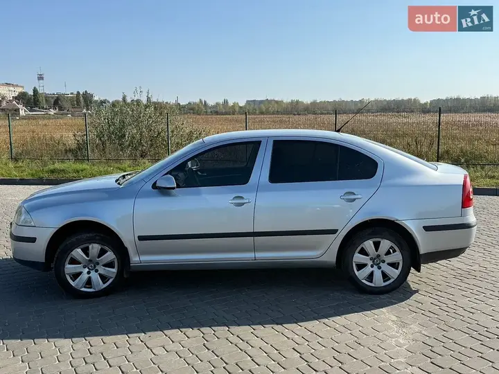 Skoda Octavia 2008 photo 4