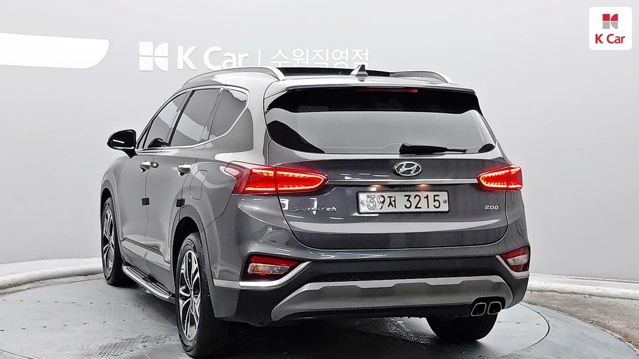 Hyundai Santa Fe 2019 photo 2