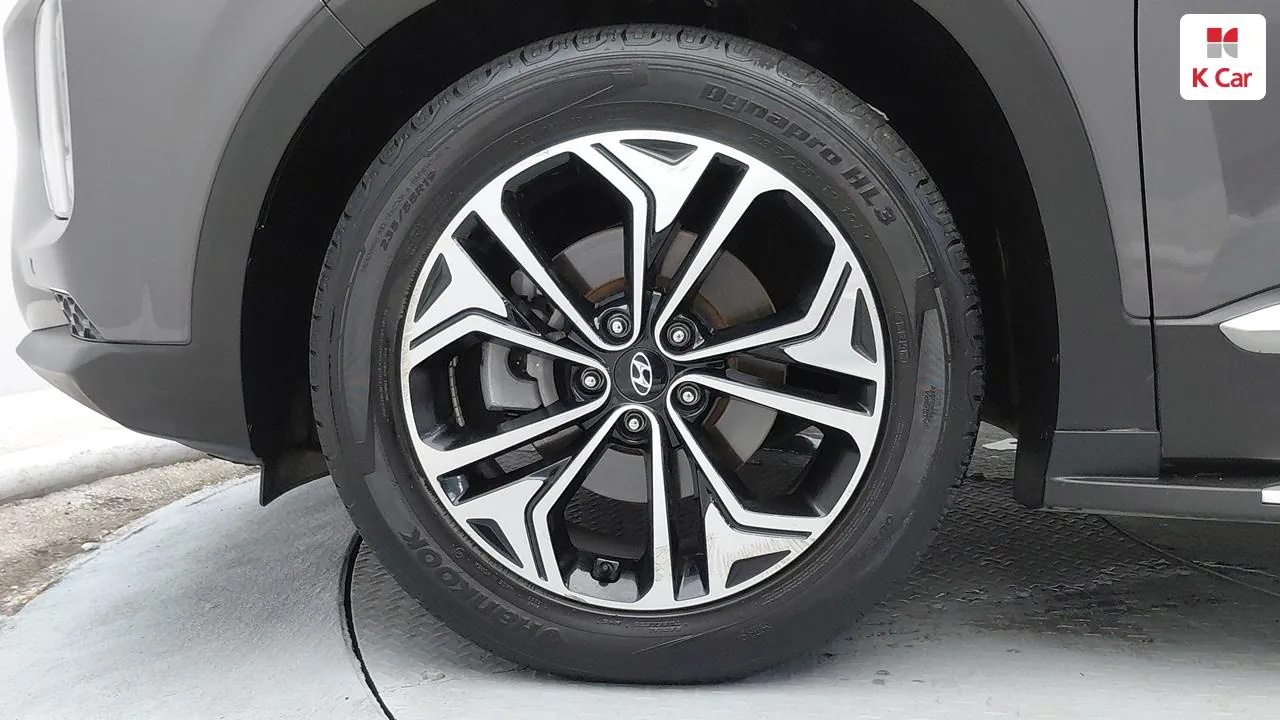 Hyundai Santa Fe 2019 photo 5