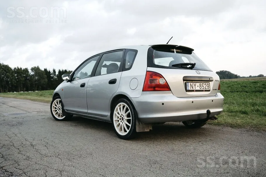 Honda Civic 2002 photo 5