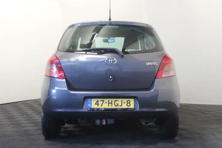 Toyota Yaris 2008 photo 5