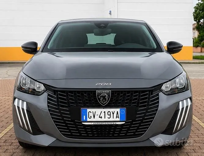 Peugeot 208