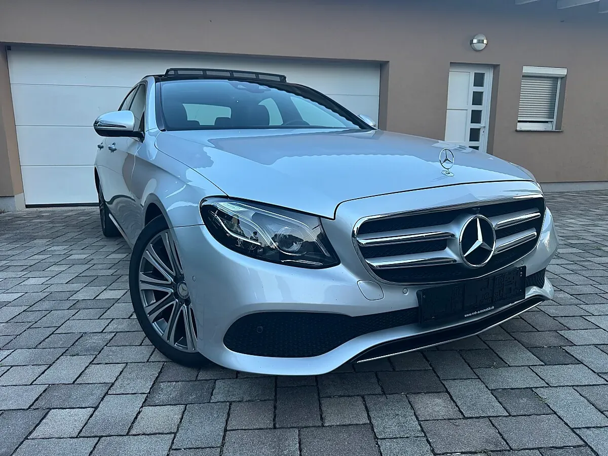 Mercedes-Benz E-Class 2017 photo 3