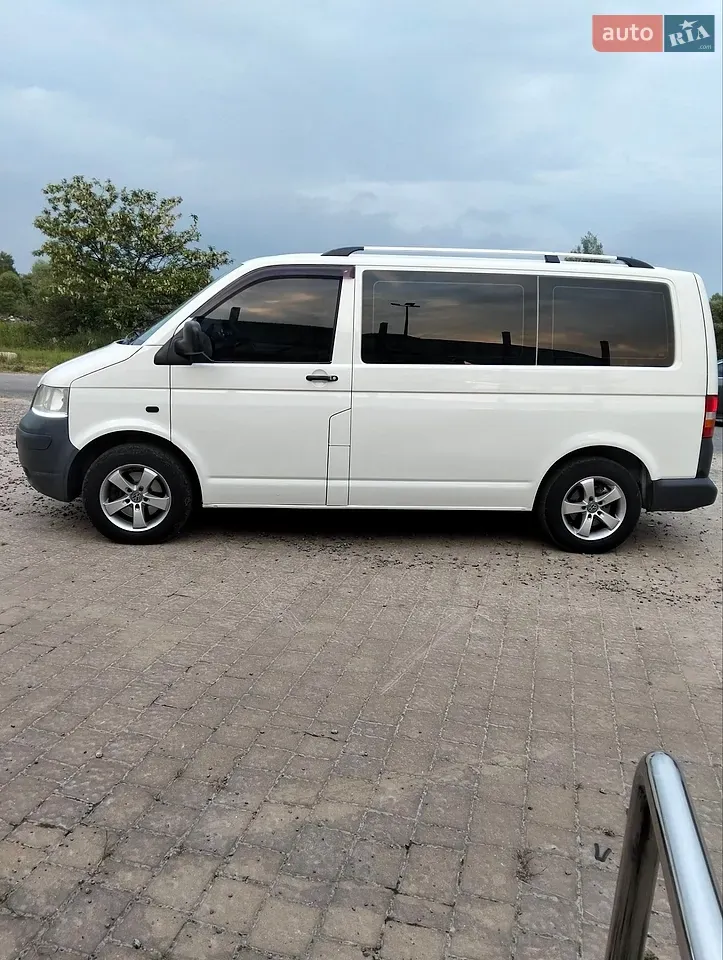 Volkswagen Transporter 2006 photo 2