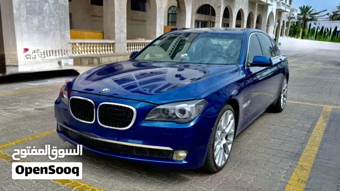 BMW 7 Series 2012 photo 5