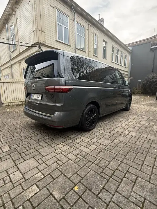 Volkswagen Multivan 2025 photo 5