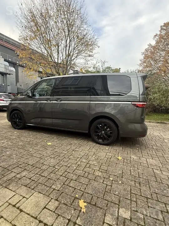 Volkswagen Multivan 2025 photo 3