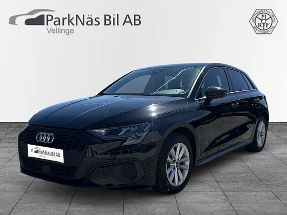 Audi A3 2024 photo 2