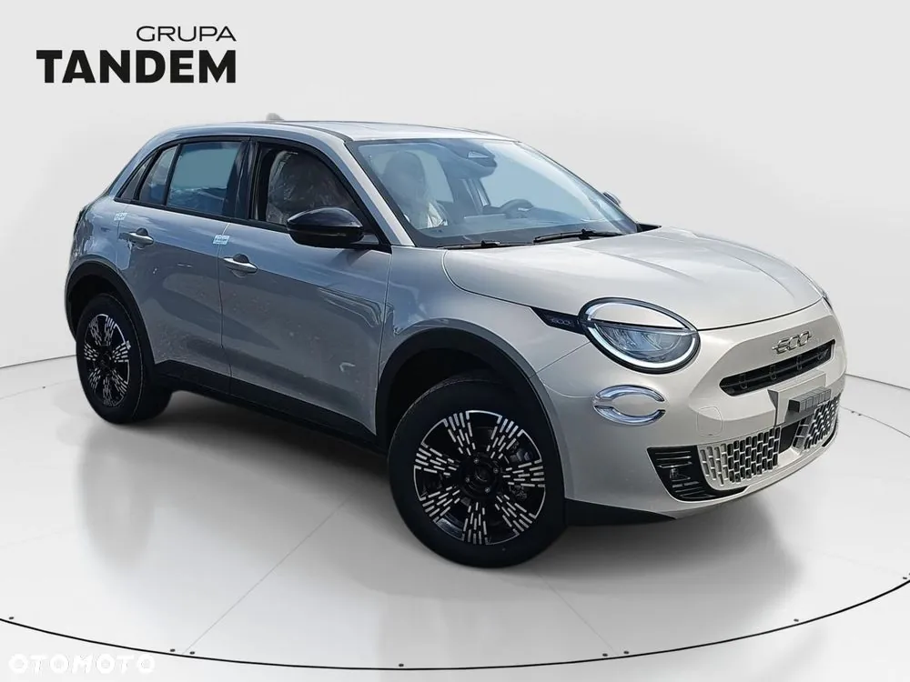Fiat 600 Hybrid Icon 2026 photo 3