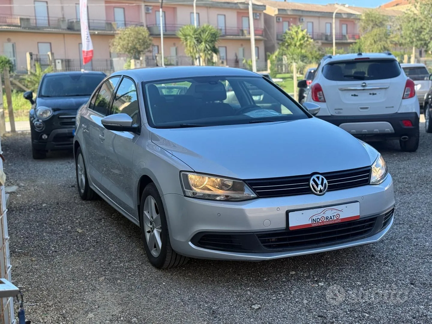 Volkswagen Jetta 2012 photo 2