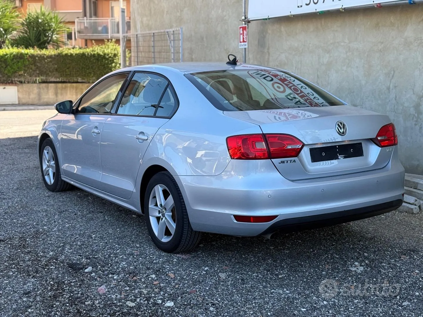 Volkswagen Jetta 2012 photo 3