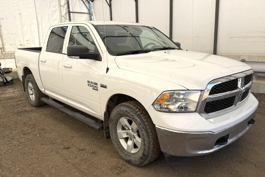 Ram 1500 Classic 2022 photo 3