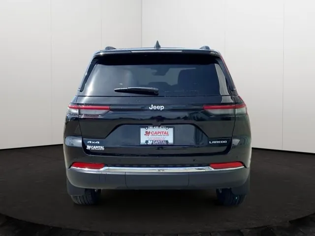 Jeep Grand Cherokee 2026 photo 5
