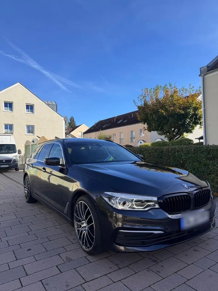 BMW 530