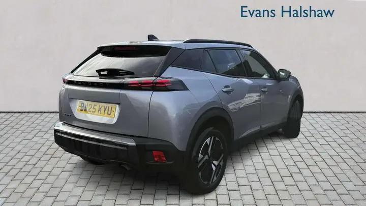 Peugeot 2008 2025 photo 4