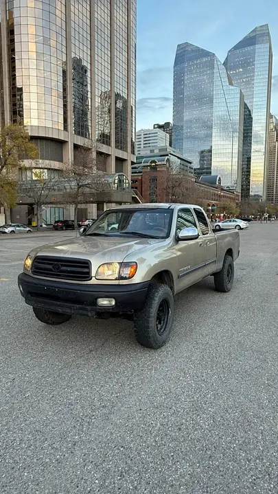 Toyota Tundra 2002 photo 2