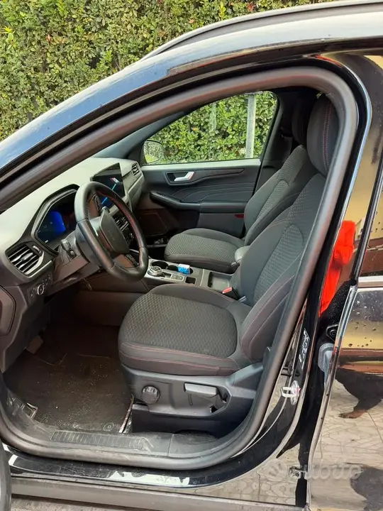 Ford Kuga 2024 photo 5