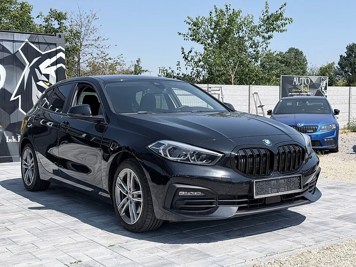 BMW 1 Series 2019 photo 2