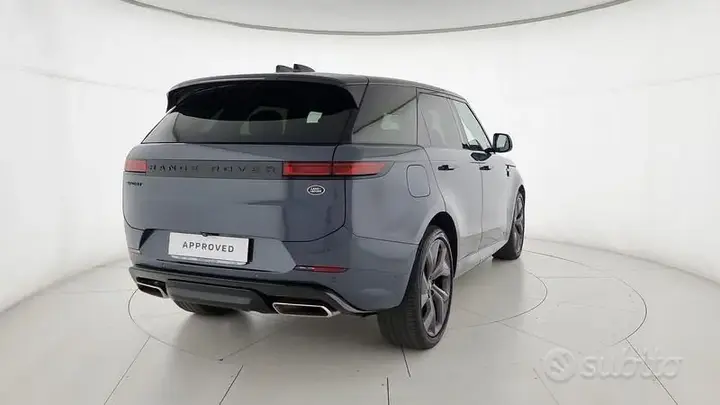 Land Rover Range Rover Sport 2023 photo 2