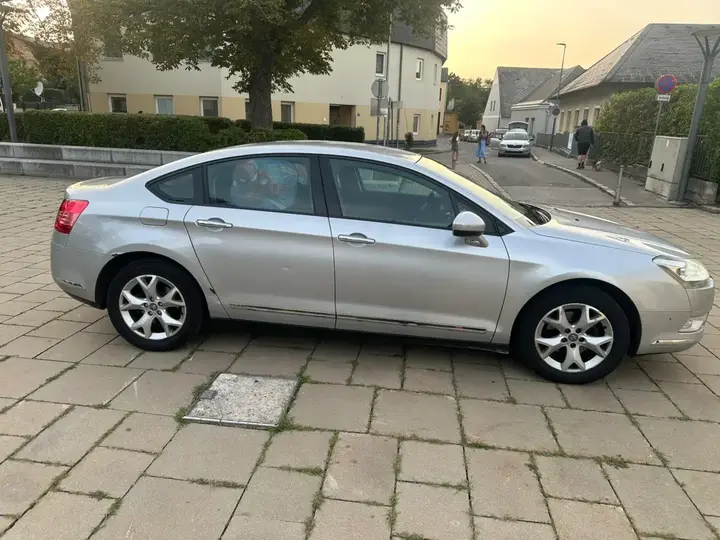 Citroen C5 2009 photo 3
