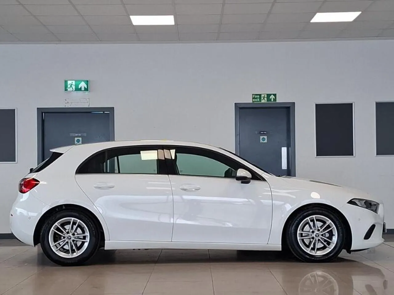 Mercedes-Benz A-Class 2019 photo 3