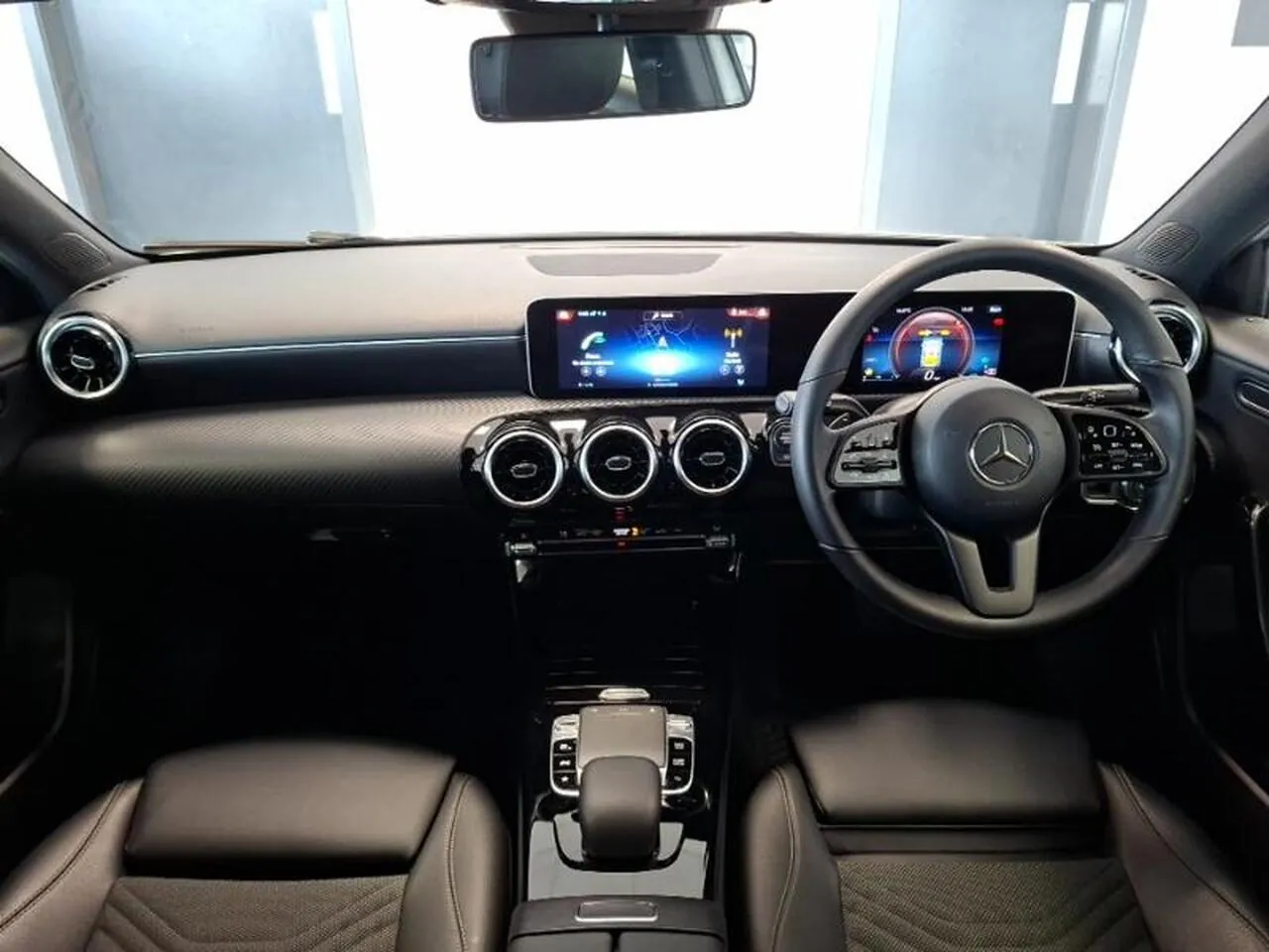 Mercedes-Benz A-Class 2019 photo 4