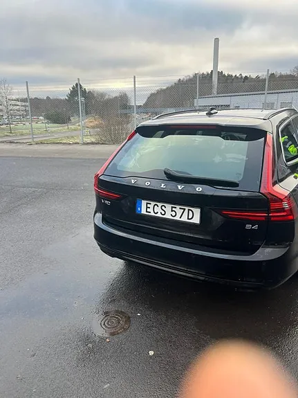 Volvo V90 2023 photo 2