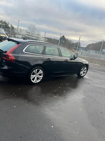 Volvo V90 2023 photo 3