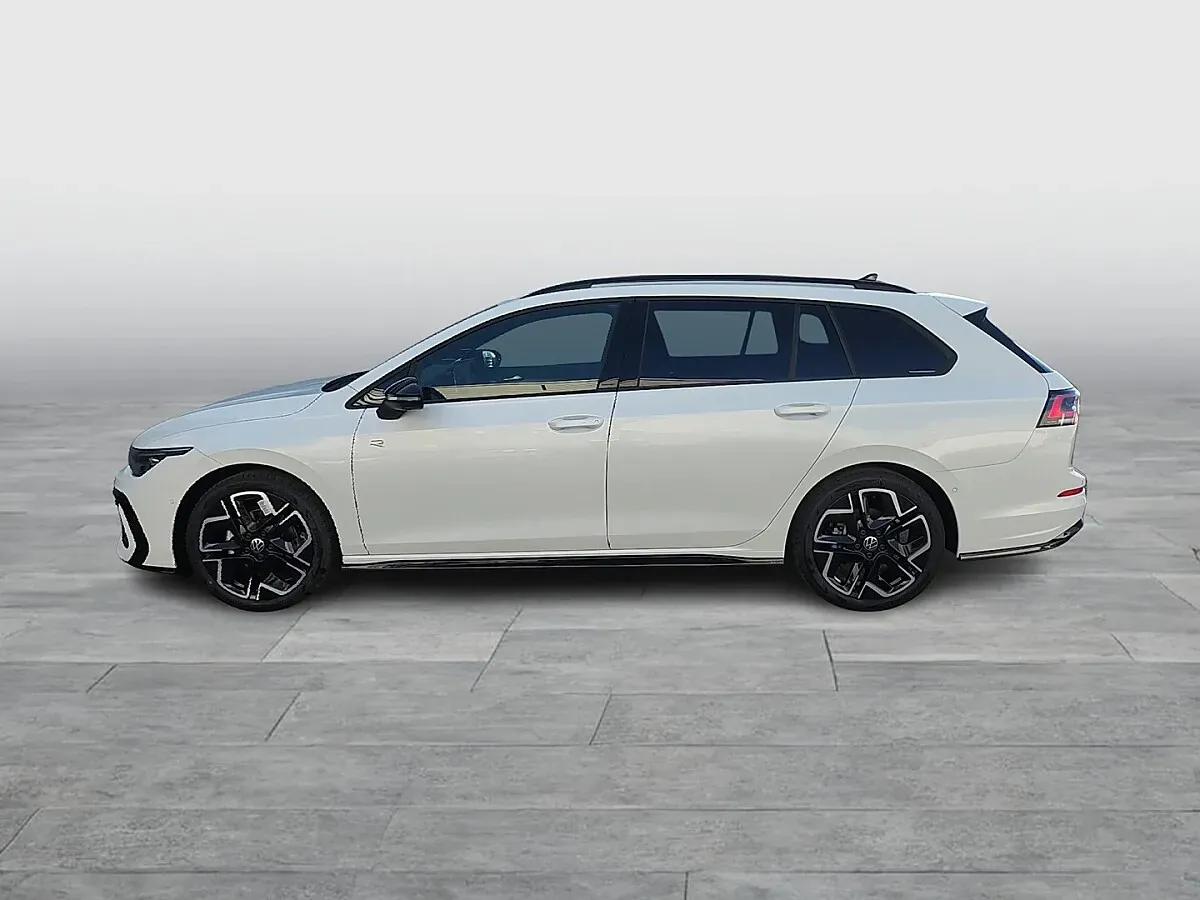 Volkswagen Golf 2026 photo 3