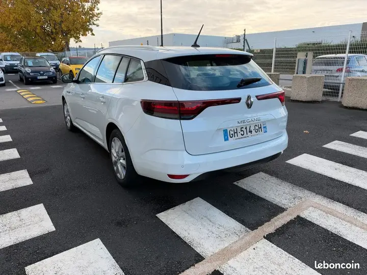 Renault Megane 2022 photo 4