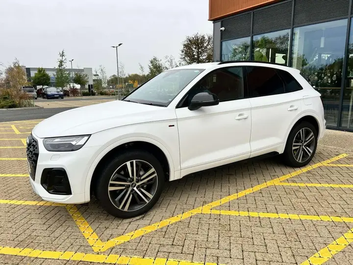 Audi Q5 2021 photo 5