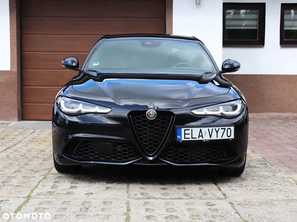 Alfa Romeo Giulia 2024 photo 5