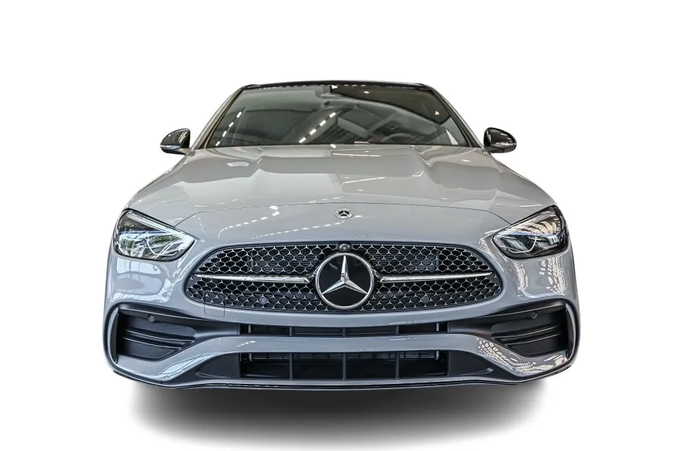 Mercedes-Benz C-Class 2026 photo 2